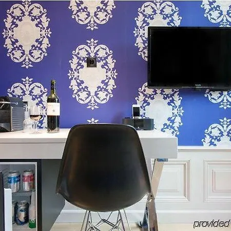 Canal 4* Άμστερνταμ
